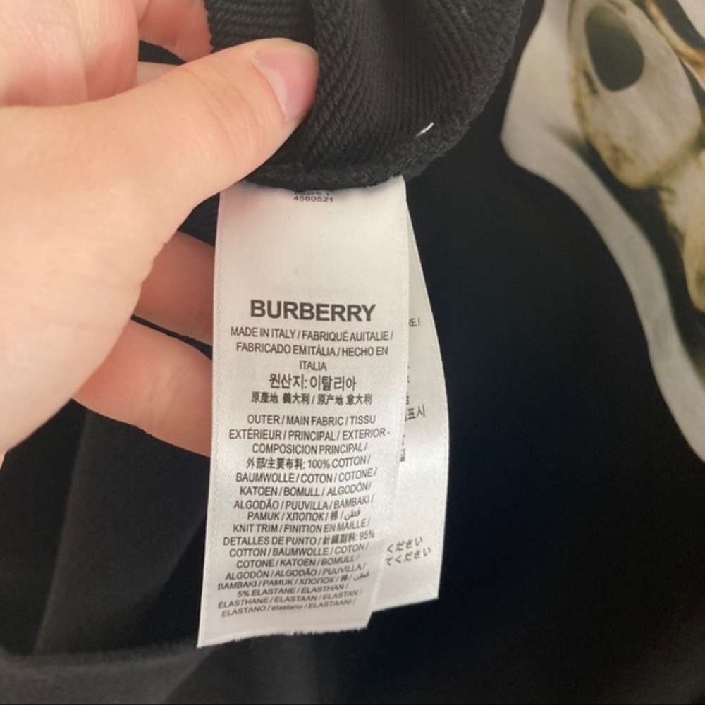 BURBERRY Deer Print Sweatshirt Unisex - Picture 11 of 13